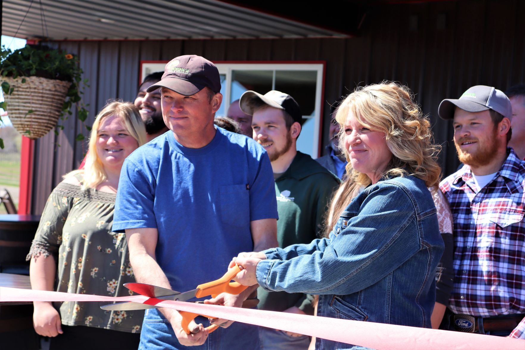 Dixon's Autumn Harvest Winery